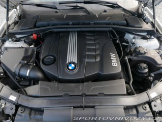 BMW 3 330d xDrive M-paket REZER 2011