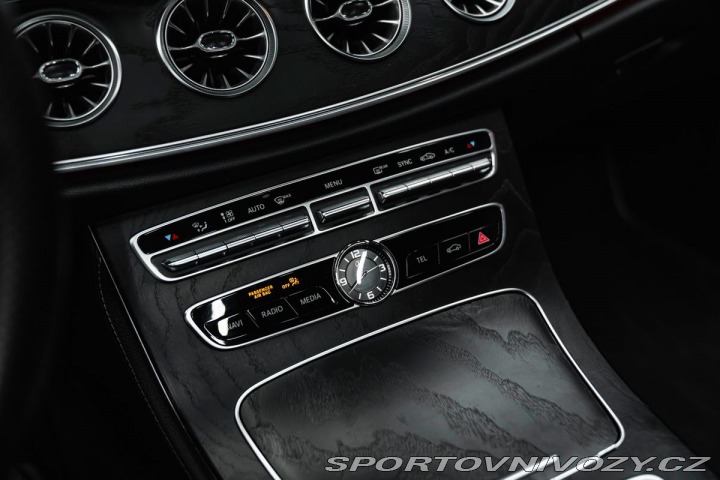 Mercedes-Benz E Coupé 4Matic, AMG Line, B 2017