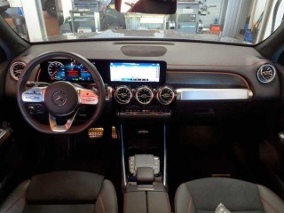 Mercedes-Benz Ostatní modely EQB 300 4matic AMG PŘIPRAVUJE 2024