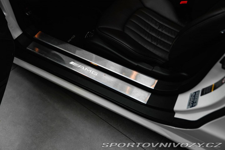 Mercedes-Benz SL IWC Edition 2009