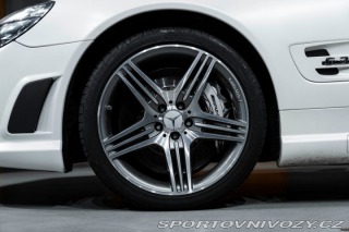 Mercedes-Benz SL IWC Edition 2009