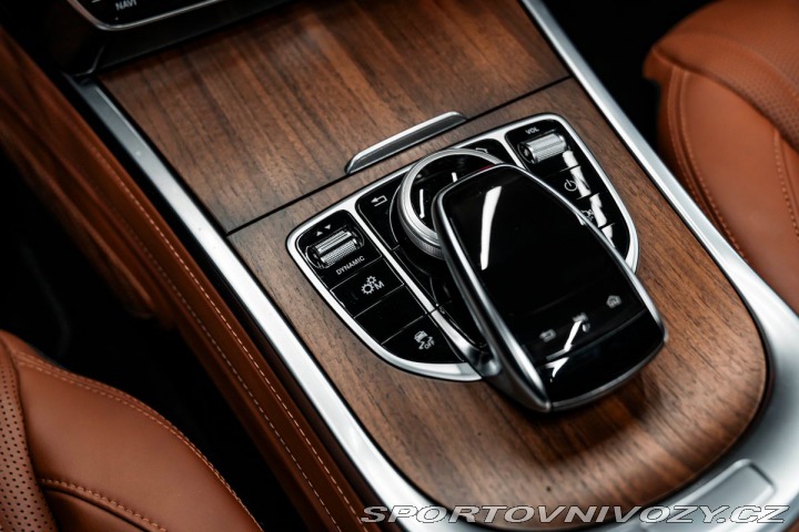 Mercedes-Benz Ostatní modely Třídy G d, AMG Line, Burmester, M 2024