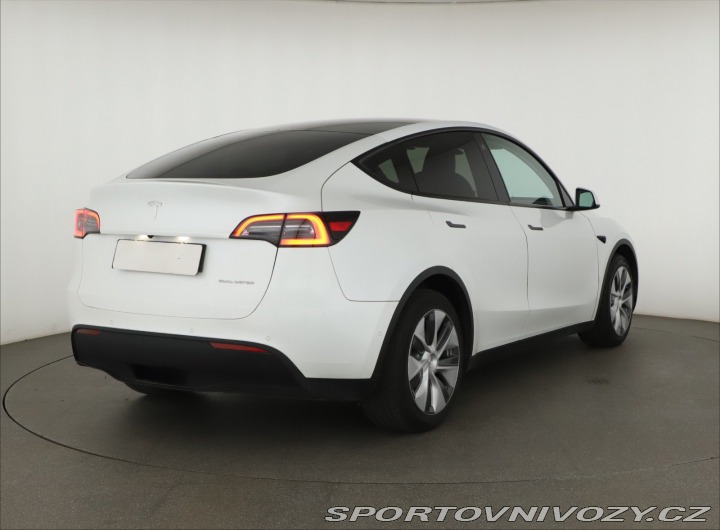 Tesla Model Y Long Range AWD 79kWh 2022