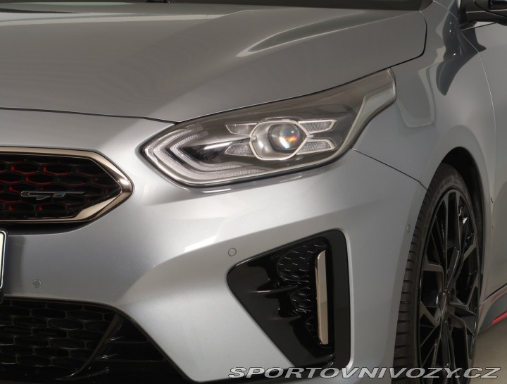 Kia ProCeed GT 1.6 T-GDI 2021