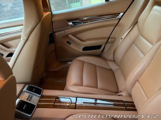 Porsche Panamera 4,8 4S 2011