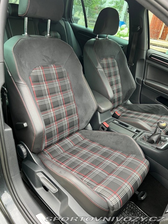 Volkswagen Golf 7 GTI performance stage 4 1800