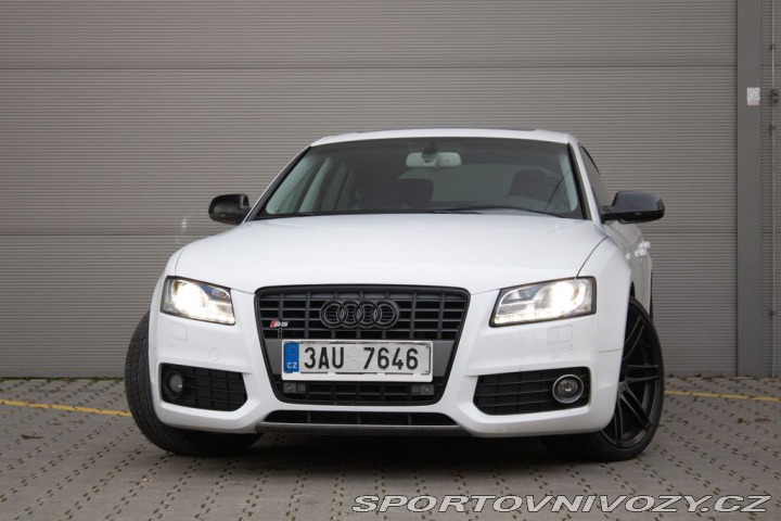 Audi S5 2011