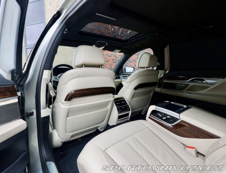 BMW 7 750Li xDrive A/T 2020