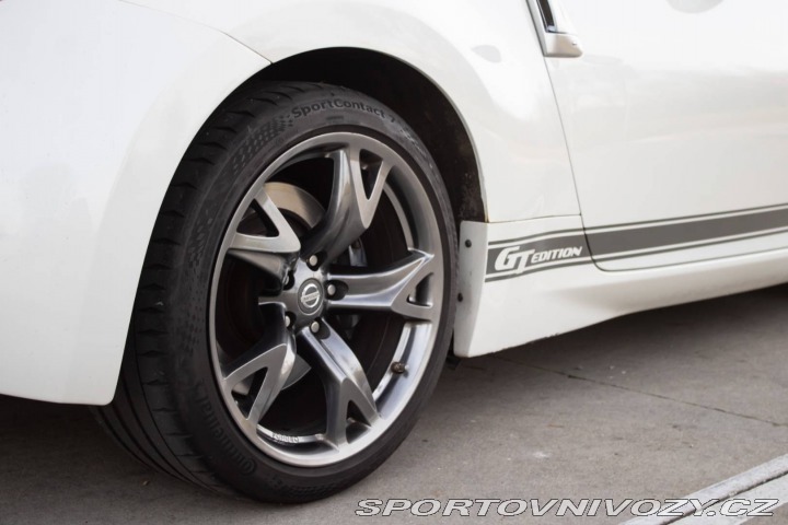 Nissan 370 Z 3.7 V6 GT Edition  / AJ 2012