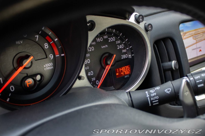 Nissan 370 Z 3.7 V6 GT Edition  / AJ 2012