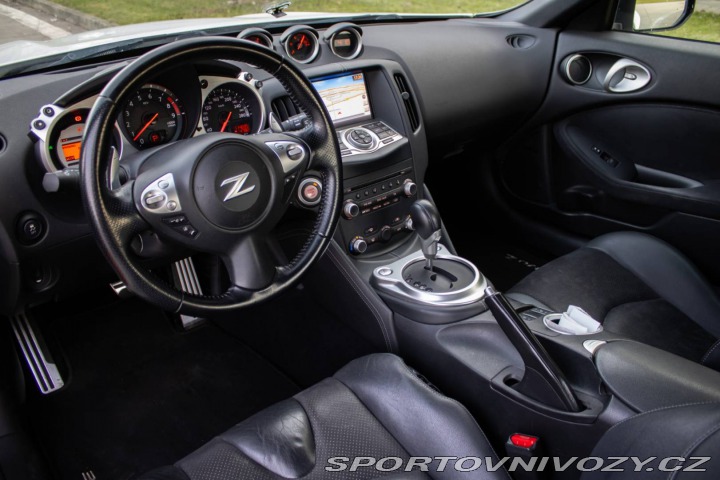 Nissan 370 Z 3.7 V6 GT Edition  / AJ 2012