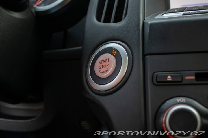 Nissan 370 Z 3.7 V6 GT Edition  / AJ 2012