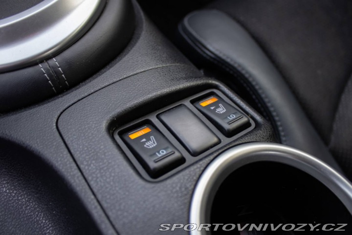 Nissan 370 Z 3.7 V6 GT Edition  / AJ 2012