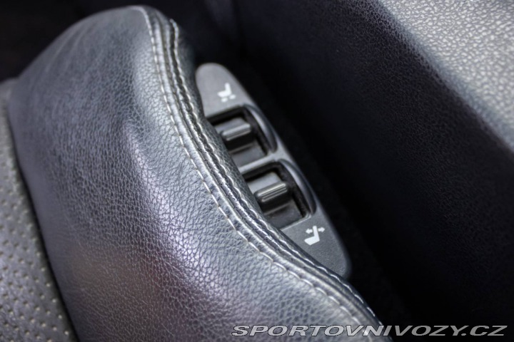 Nissan 370 Z 3.7 V6 GT Edition  / AJ 2012