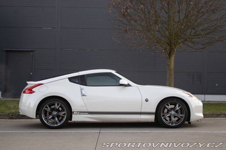 Nissan 370 Z 3.7 V6 GT Edition  / AJ 2012