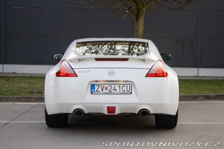 Nissan 370 Z 3.7 V6 GT Edition  / AJ 2012