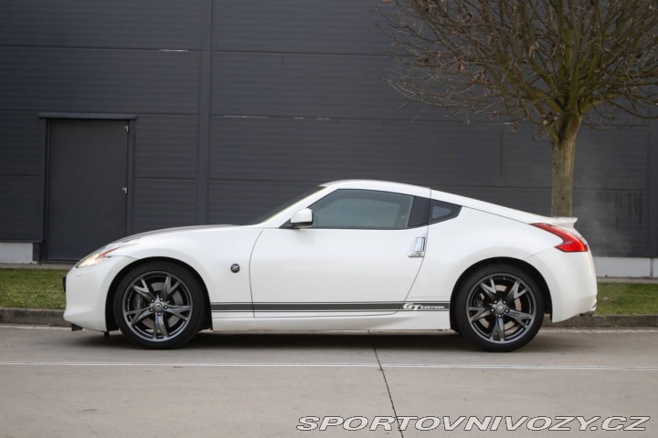 Nissan 370 Z 3.7 V6 GT Edition  / AJ 2012