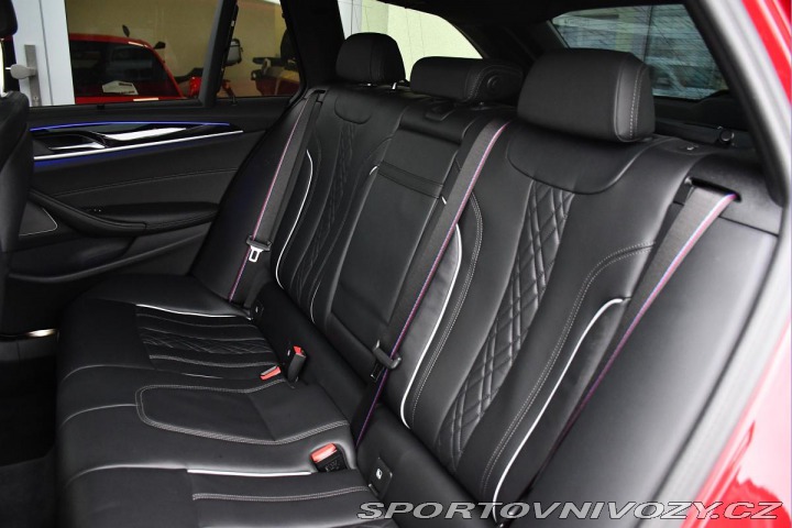 BMW 5 540d xD INDIVIDUAL REZERV 2022