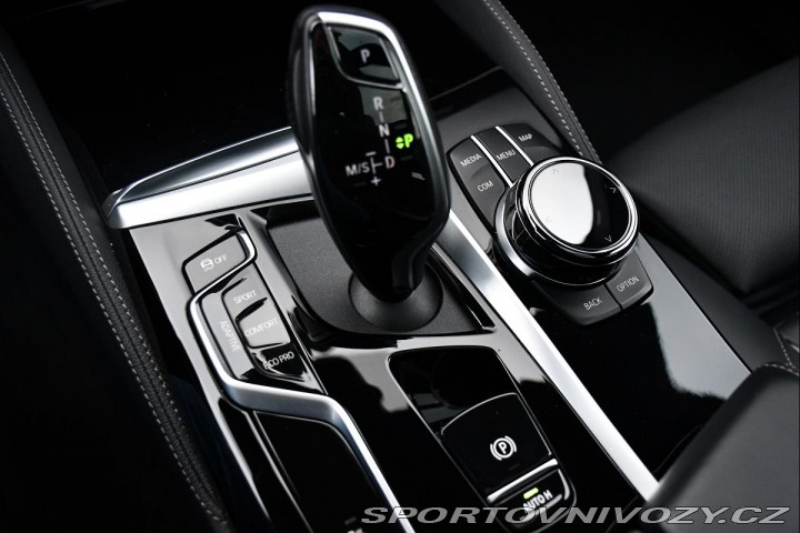 BMW 5 540d xD INDIVIDUAL LASER 2022