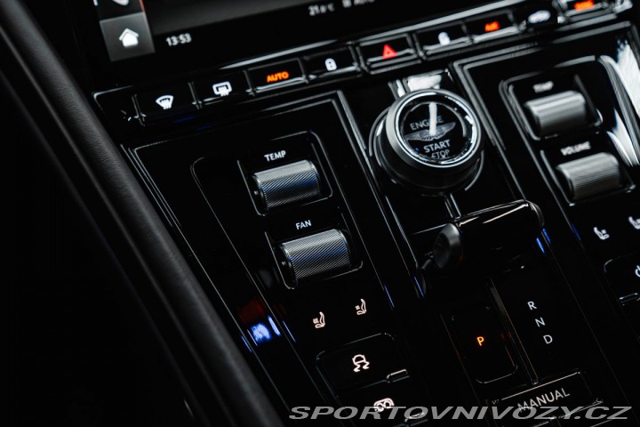 Aston Martin DB12 Coupé 44.0 V8, Inspire Co 1800