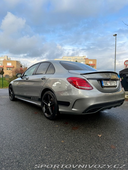 Mercedes-Benz C  2016