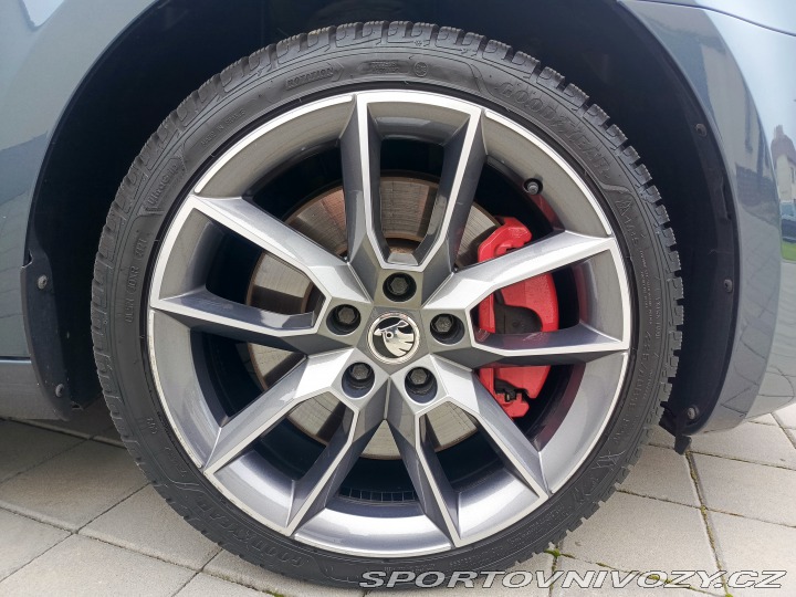 Škoda Octavia RS  2015