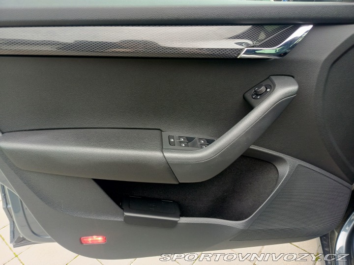 Škoda Octavia RS  2015