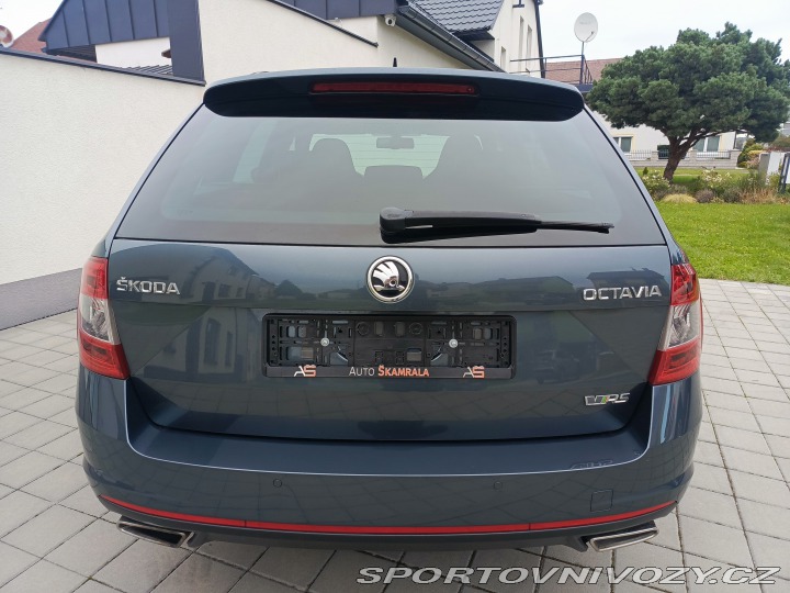 Škoda Octavia RS  2015