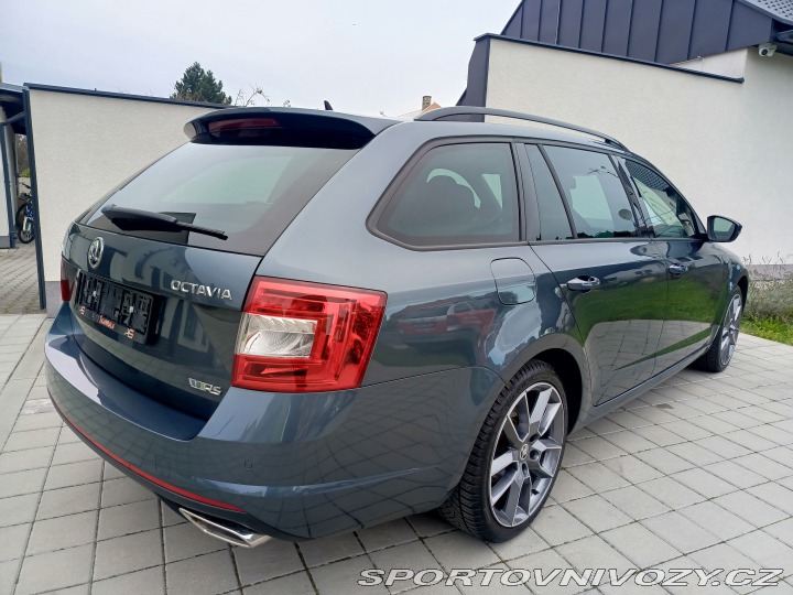 Škoda Octavia RS  2015