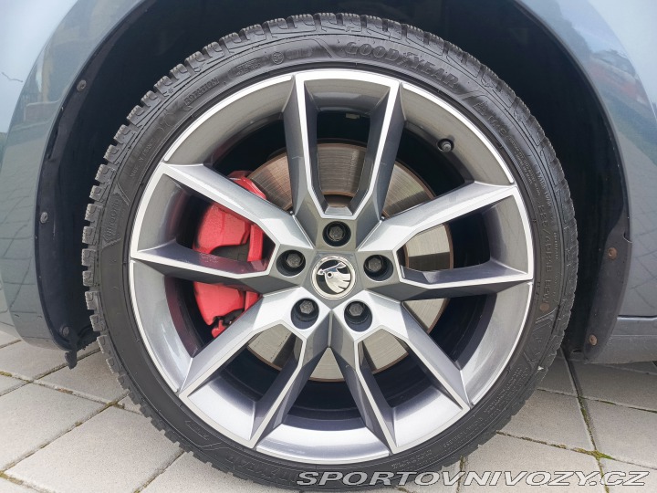 Škoda Octavia RS  2015