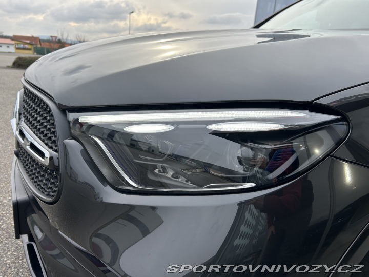 Mercedes-Benz Ostatní modely GLC 220d 4MATIC AMG NIGHT ZÁR 2025