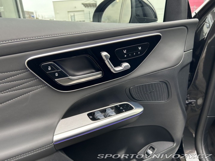 Mercedes-Benz Ostatní modely GLC 220d 4MATIC AMG NIGHT ZÁR 2025