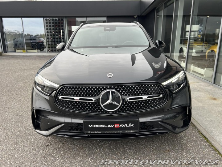 Mercedes-Benz Ostatní modely GLC 220d 4MATIC AMG NIGHT ZÁR 2025