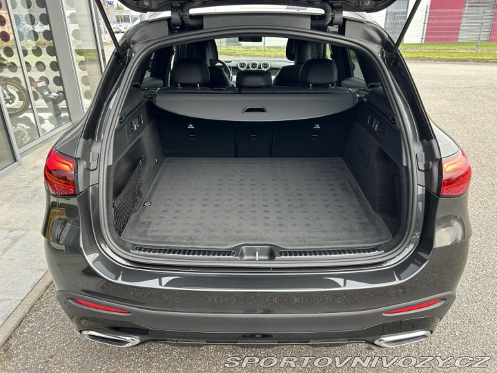 Mercedes-Benz Ostatní modely GLC 220d 4MATIC AMG NIGHT ZÁR 2025