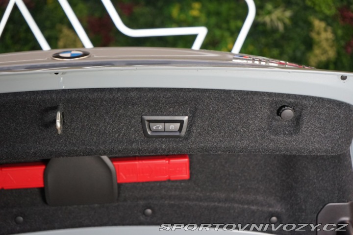 BMW 3 40d*xDRIVE*ZÁRUKA*HUD*M-S 2023