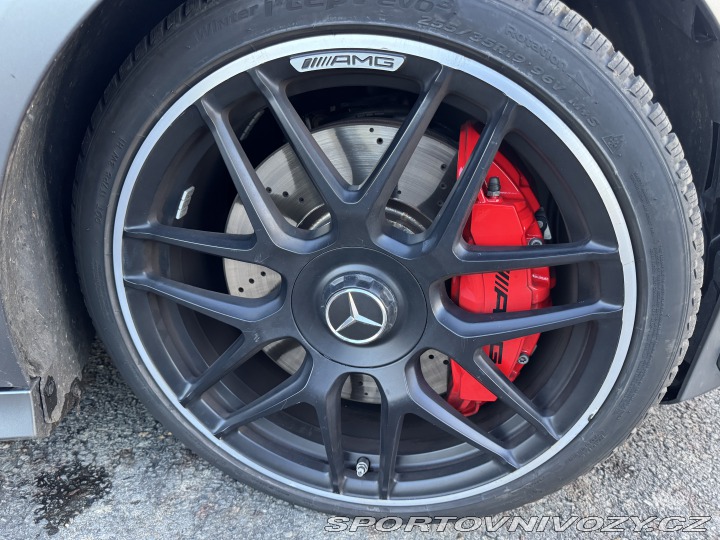 Mercedes-Benz CLA 45 AMG 2022