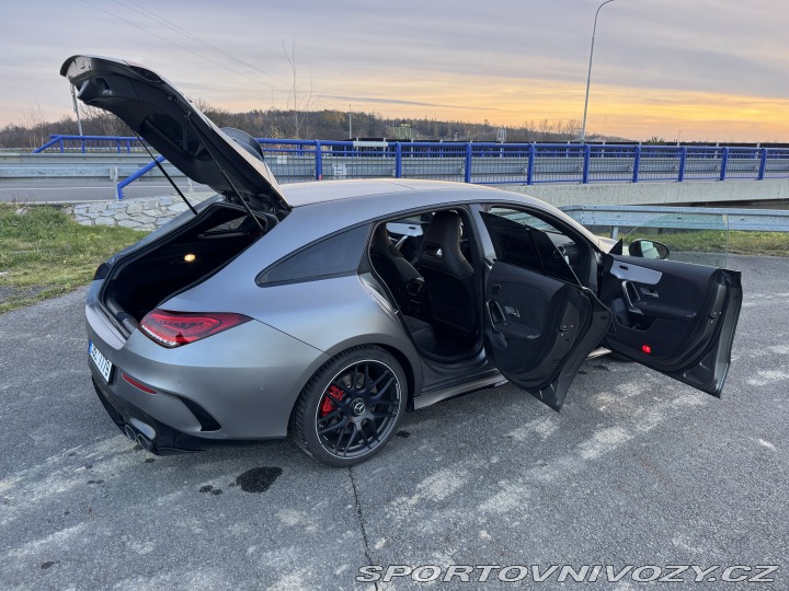Mercedes-Benz CLA 45 AMG 2022