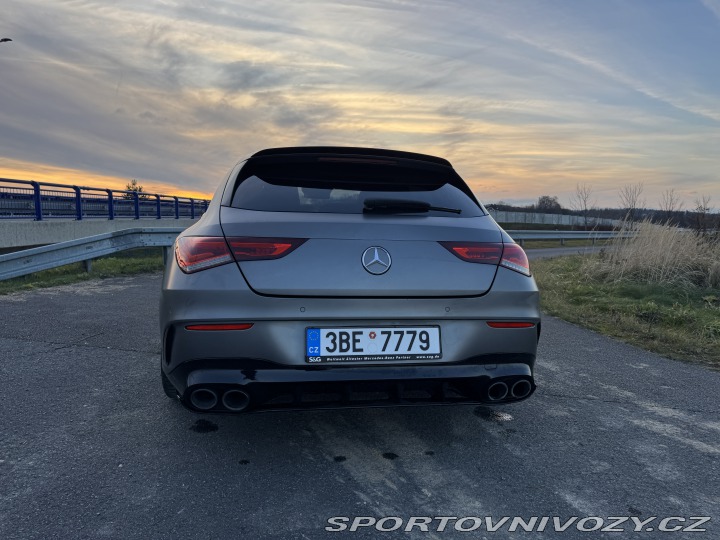 Mercedes-Benz CLA 45 AMG 2022
