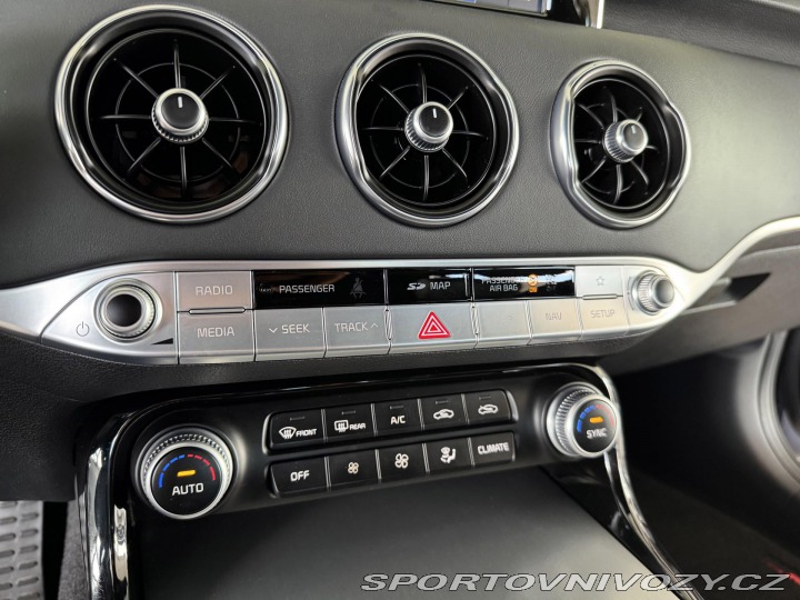 Kia Stinger 3,3TGDI V6*4WD*REZERVACE! 2018