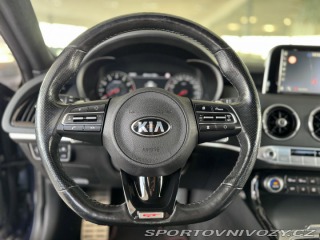 Kia Stinger  1800