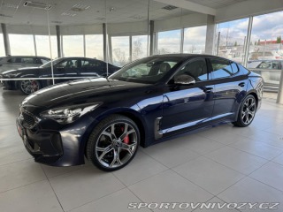Kia Stinger  1800