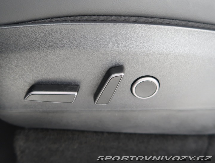 Tesla Model Y RWD LFP 60kWh 2023