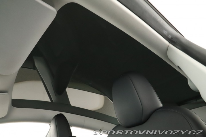 Tesla Model Y Long Range AWD 79kWh 2022