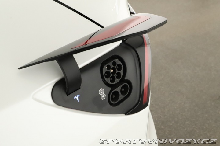 Tesla Model Y Long Range AWD 79kWh 2022