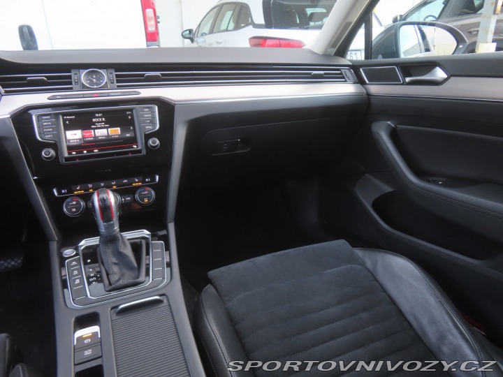 Volkswagen Ostatní modely Passat  2.0 BiTDI 2015