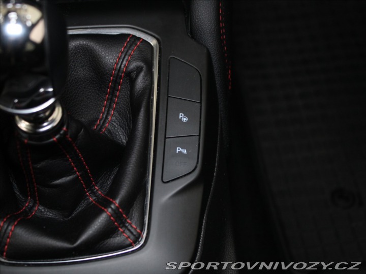Ford Ostatní modely Focus 1,0 MHEV 155k. ST-Line ČR 2021