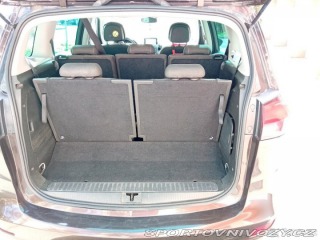 Opel Ostatní modely Zafira 2,0   96kw 7 míst 288 000 2012
