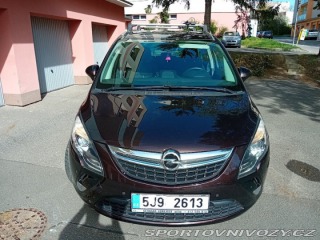 Opel Ostatní modely Zafira 2,0   96kw 7 míst 288 000 2012