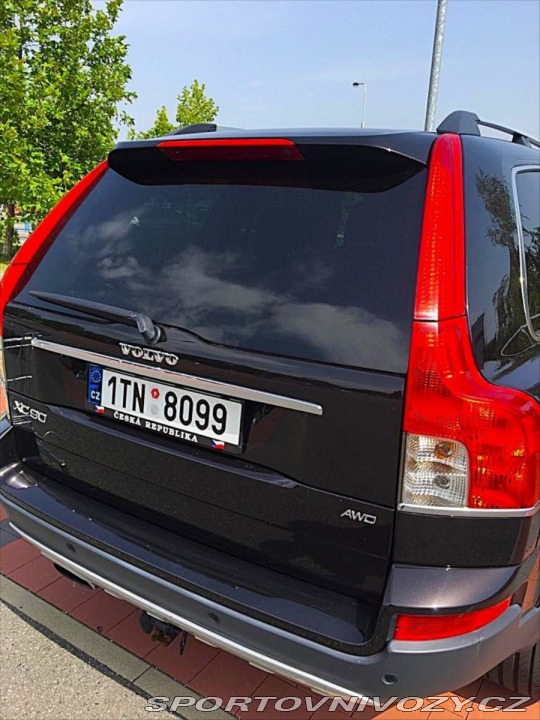 Volvo Ostatní modely XC90 2,4 2019