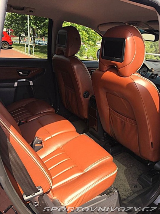 Volvo Ostatní modely XC90 2,4 2019